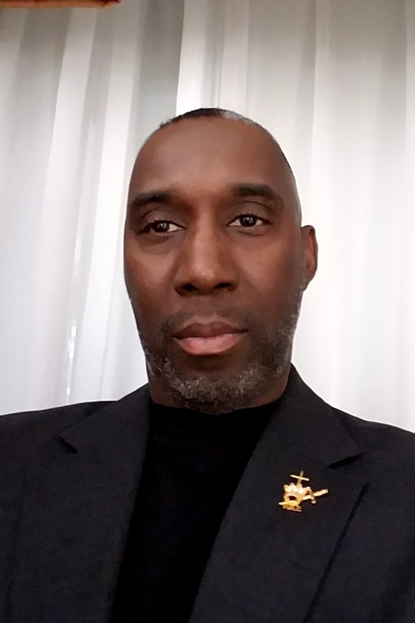 Cruise Brothers Travel Agent Robert Quinn